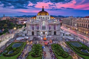 Palacio-de-Bellas-Artes-CDMX-shutterstock_1058054480